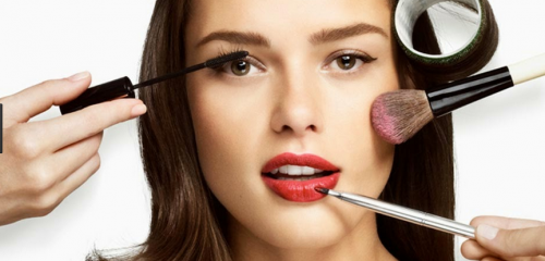 Make-up After Cosmetic Surgery